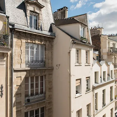 Marais Rosiers Loft - Menage Pro, Climatisation, Wifi Apartman